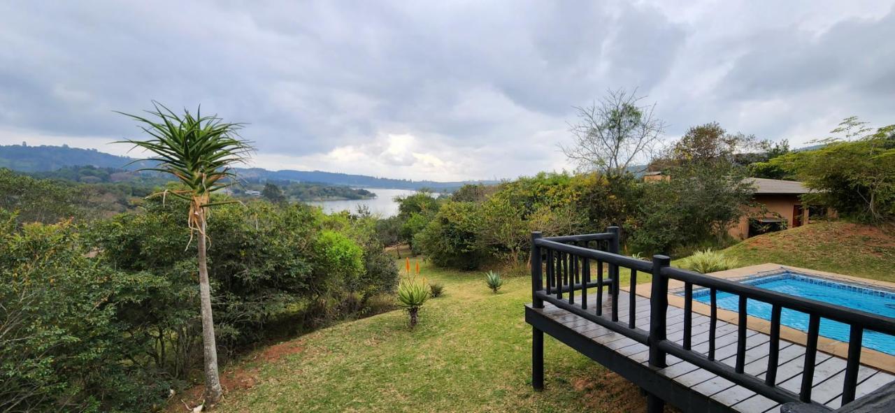 Da Gama Lake Cottages - Coral Tree And Cormorant Cottages White River Exteriör bild